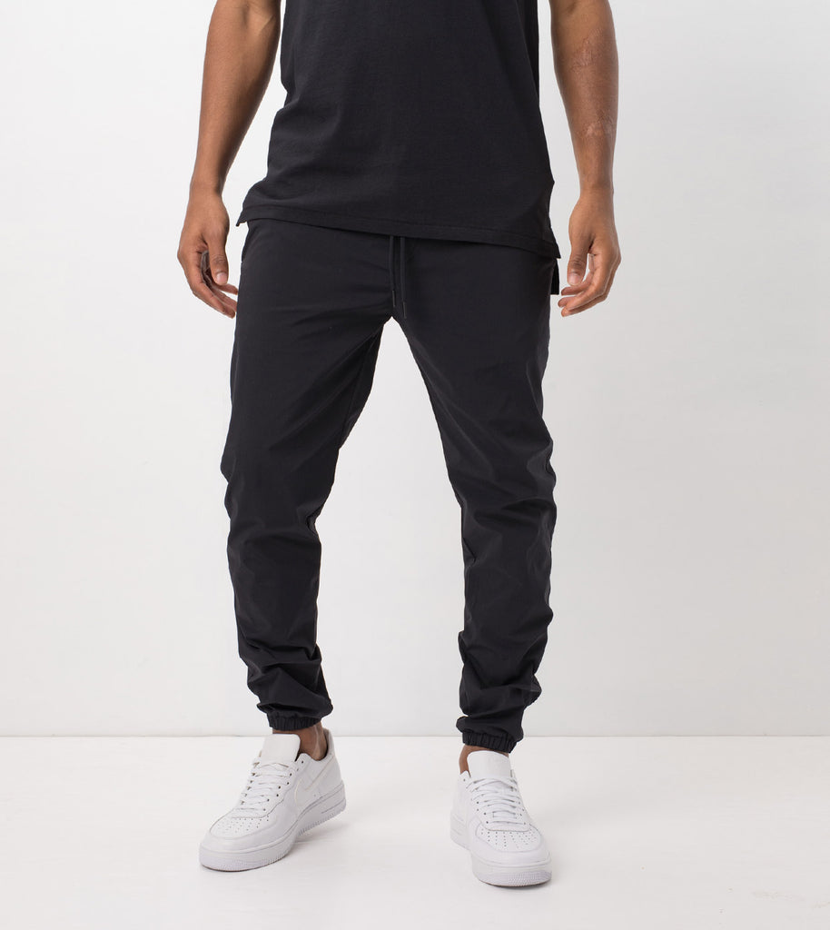 zanerobe black joggers