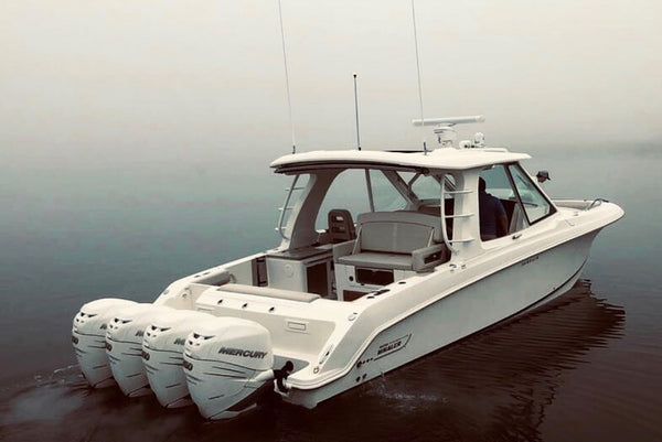 Seaview Mount on a Boston Whaler