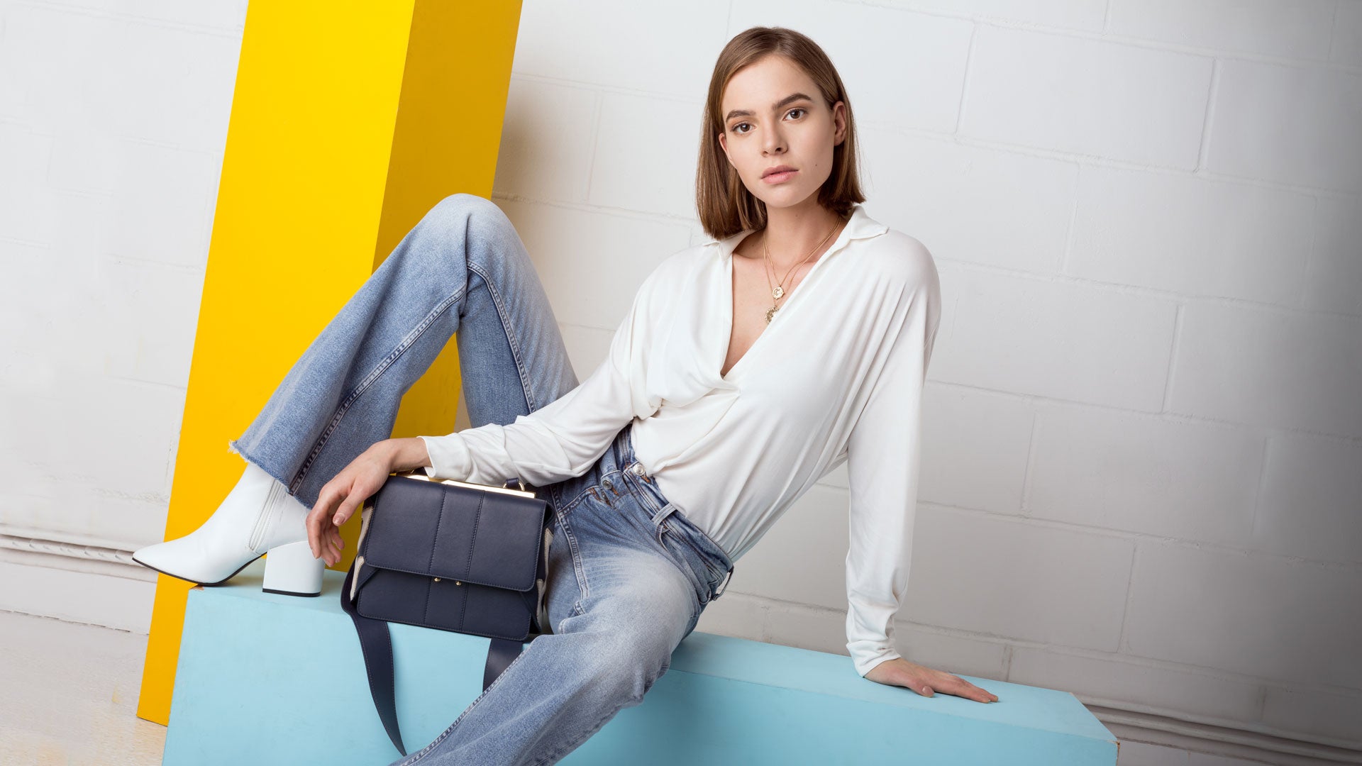 Venera - Clutch Bag | Altari - Unique embroidered handbags for women