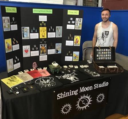 Shining Moon Studio Tarot Market