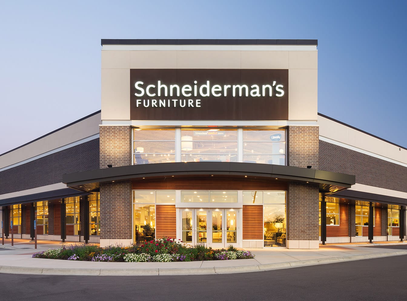 Woodbury Showroom Schneiderman S Furniture Minneapolis St Paul