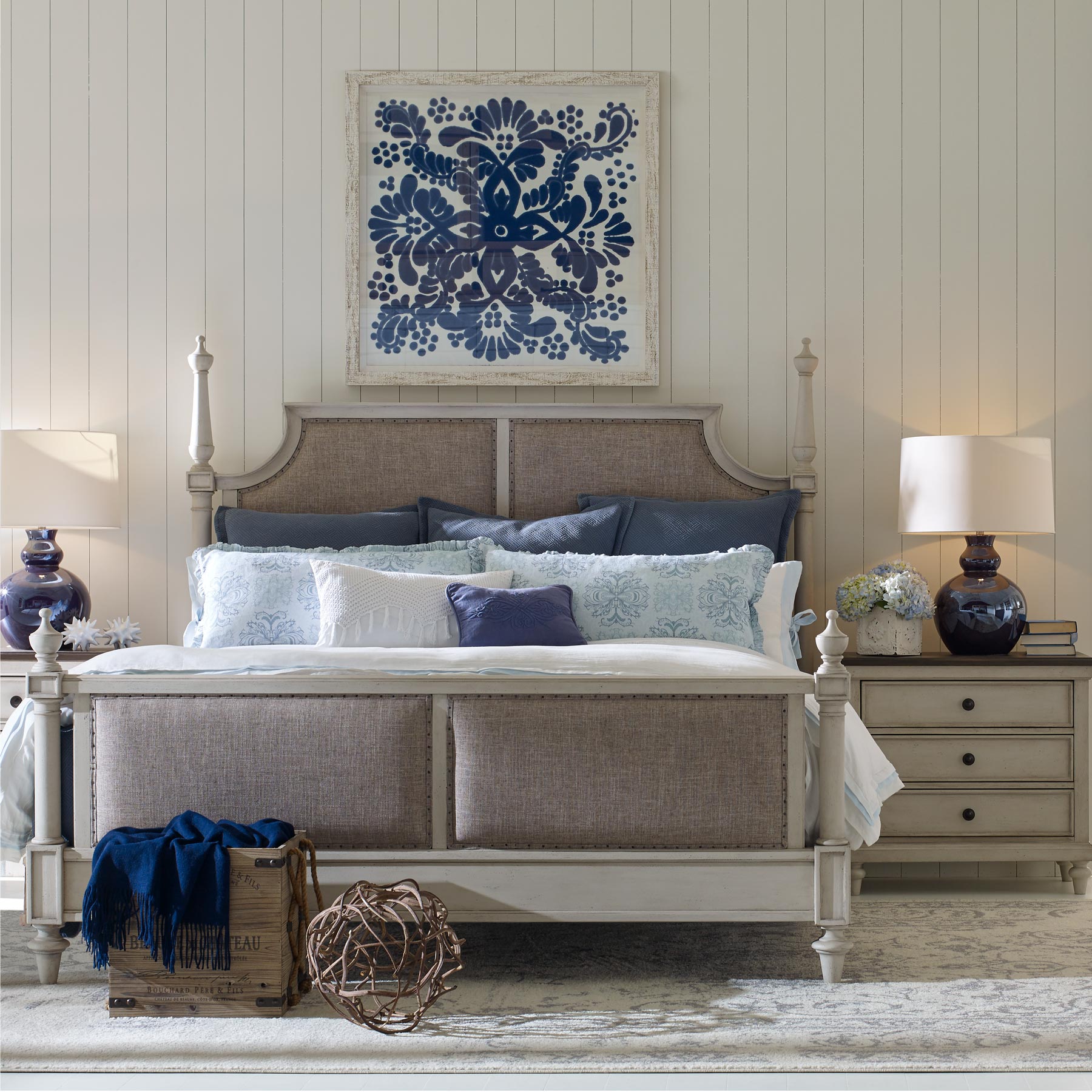 Brookhaven Queen Upholstered Bed | Schneiderman's Furniture