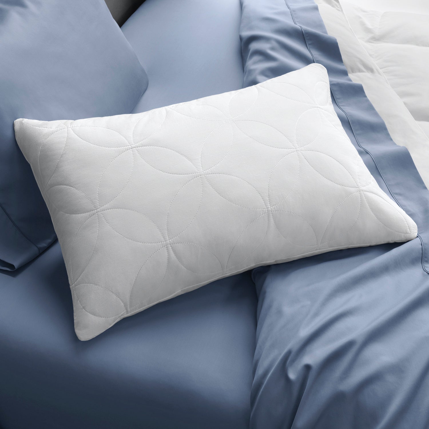TEMPURCloud Queen Soft and Lofty Pillow Schneiderman's Furniture