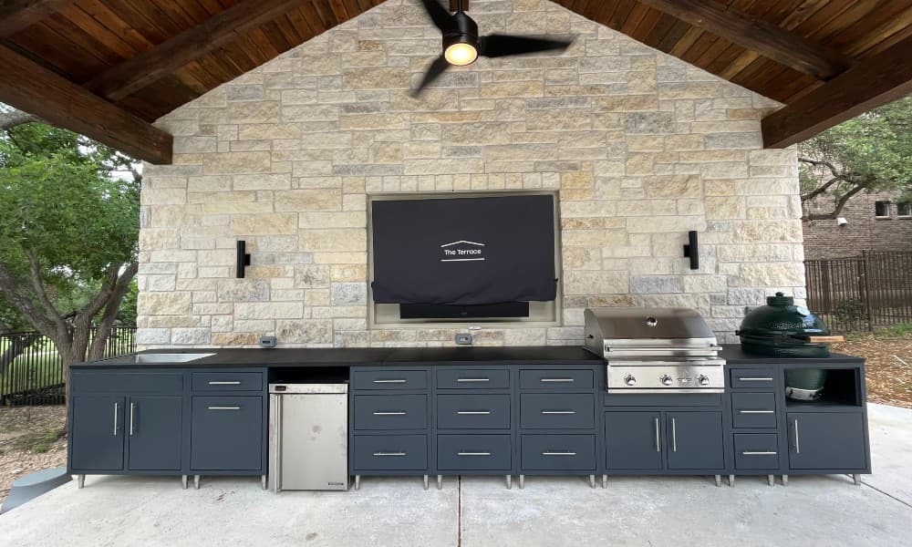 A Delta Heat grill in an outdoor kitchen in Texas.