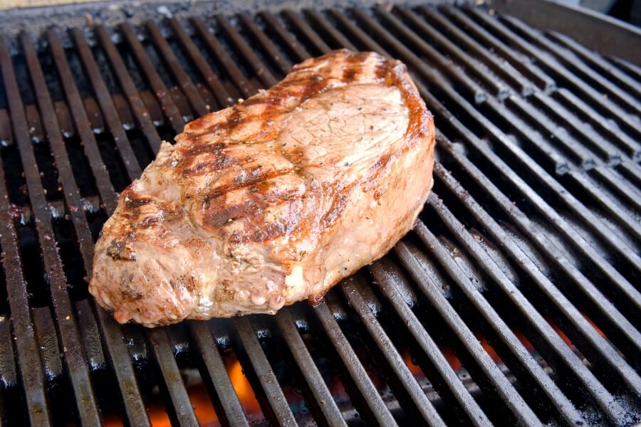 Mastering the Art of Searing Steaks on a Gas Grill