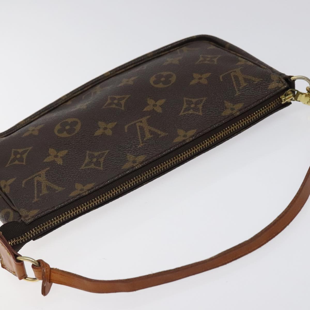 Louis Vuitton Pochette Accessoire - 1746328600711219 - 4