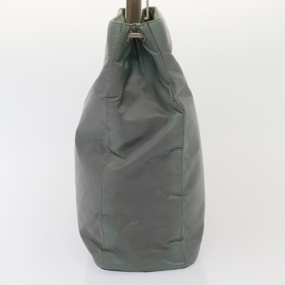 Prada - 1723504374841602 - 8