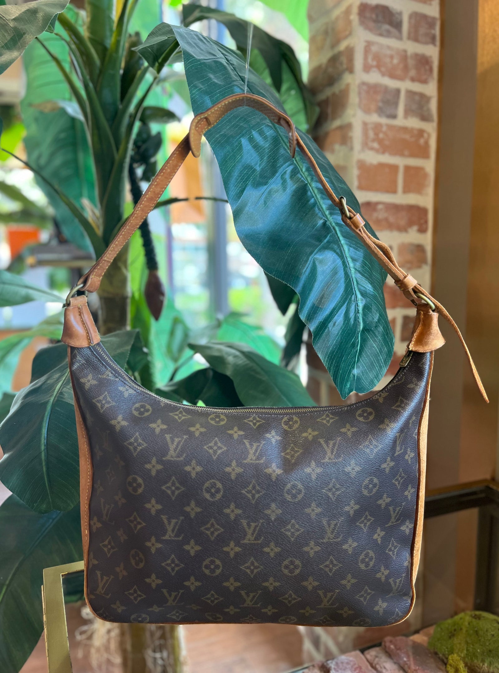 LOUIS VUITTON Monogram CarryAll PM 1305721