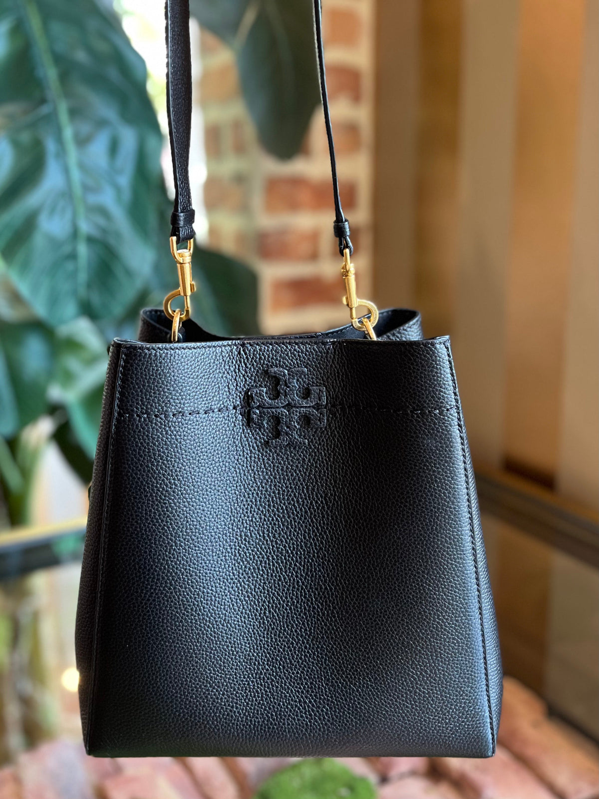 TORY BURCH Black Leather McGraw Bucket Bag - The Purse Ladies