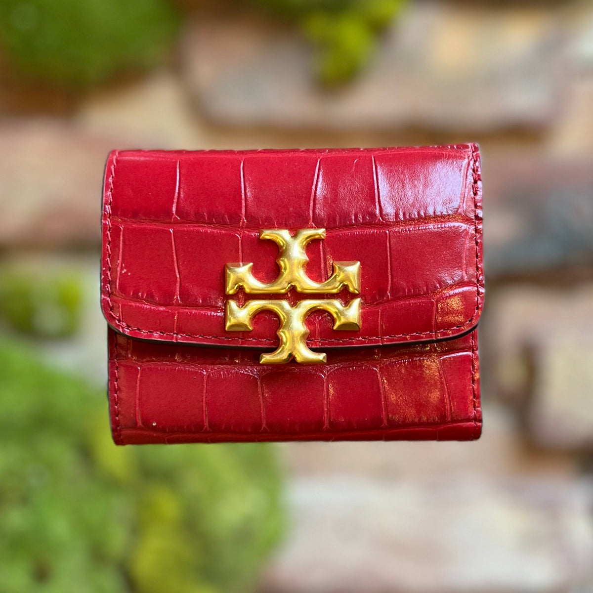 TORY BURCH Red Croc Embossed Leather Trifold Elenor Card Wallet - The Purse  Ladies