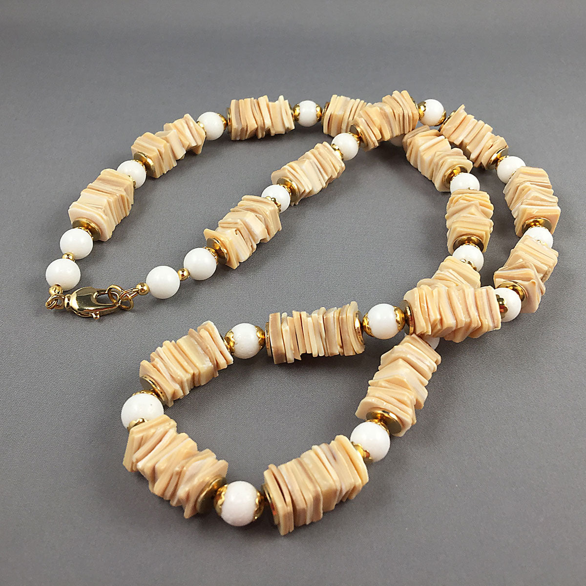 coral necklace white