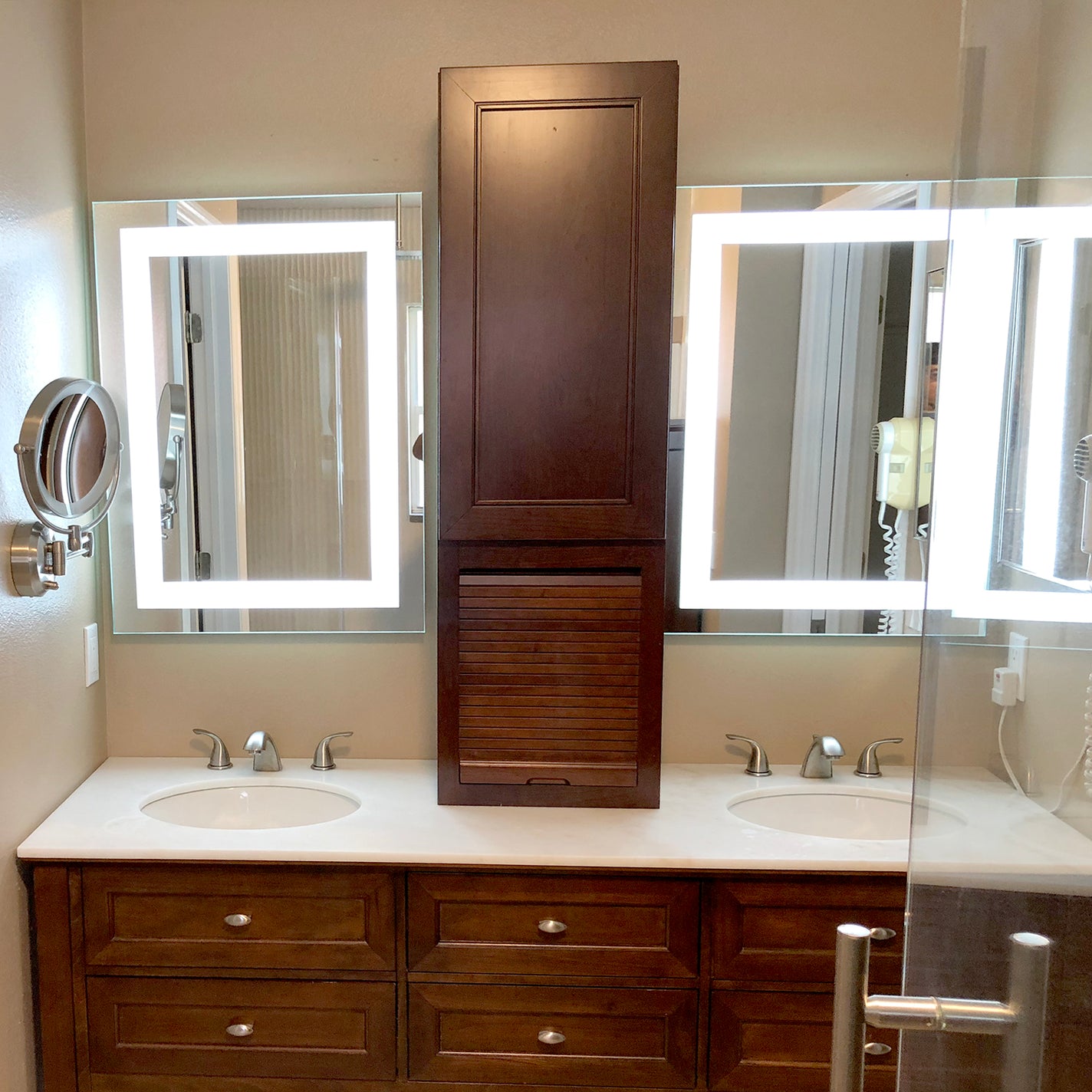 FrontLighted LED Bathroom Vanity Mirror 32" x 36