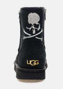 black ugg classic short