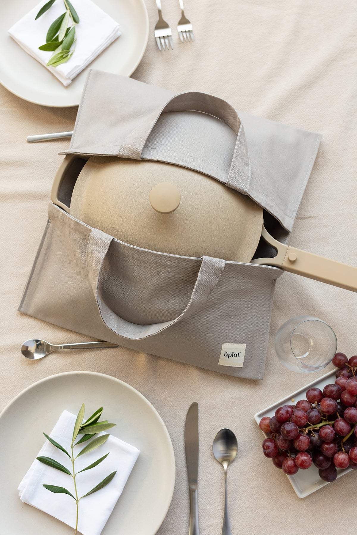 Aplat Cookware Tote