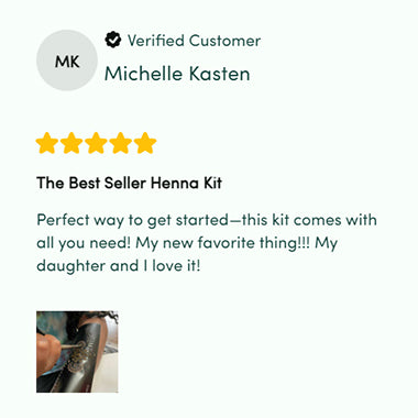 A screenshot of a positive customer review for Mihenna’s bestseller henna kit. The reviewer, Michelle Kasten, says the kit is perfect for beginners and that she and her daughter love it.