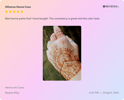 A Photo representing a hand henna tattoo and a written testimonial on using henna cone.