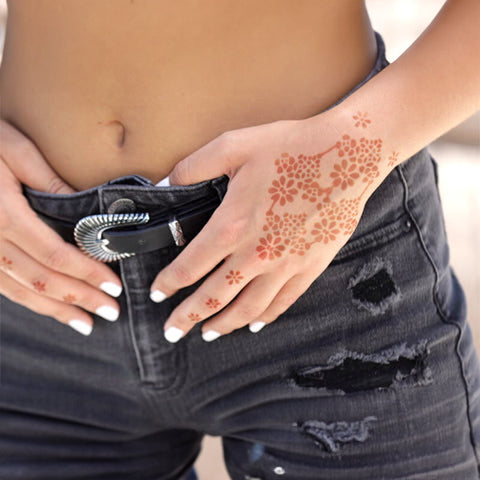 Henna rings - Flower Power stencil