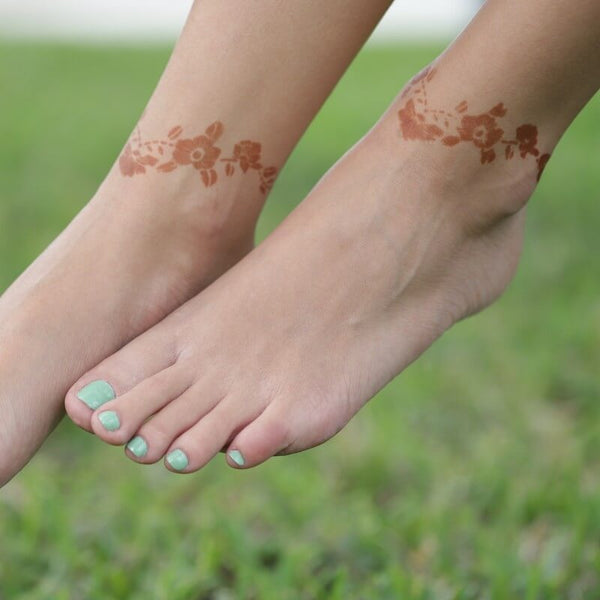 Henna jewelry - anklets on both feet