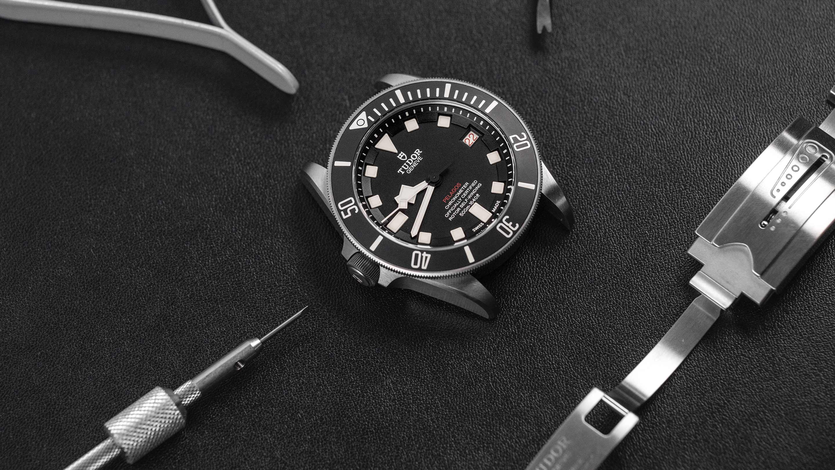 WATCHMAKING TUDOR ATELIERS