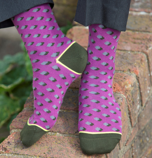 Buy Luxury Socks Made In England Online | Peper Harow