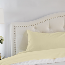 Load image into Gallery viewer, Butter Cream Pillowcase Set