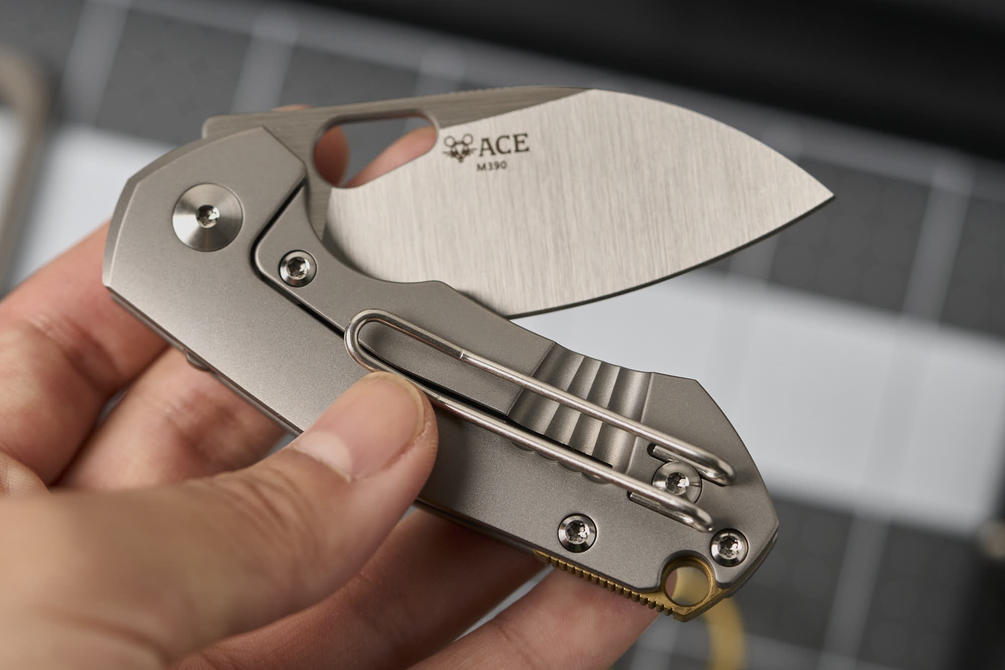 GiantMouse: Shop Premium Pocket Knives