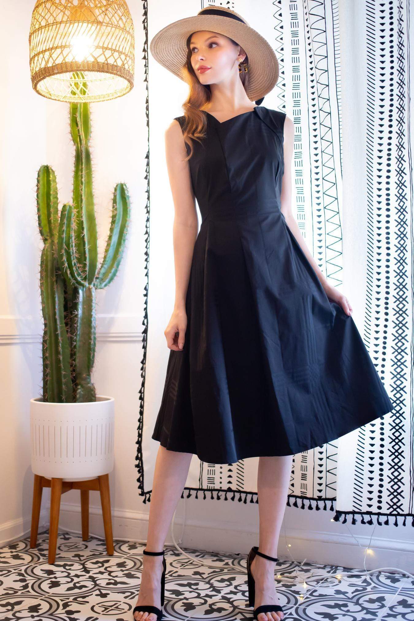 Hiroki Fit and Flare Cotton Dress - Black Plaid