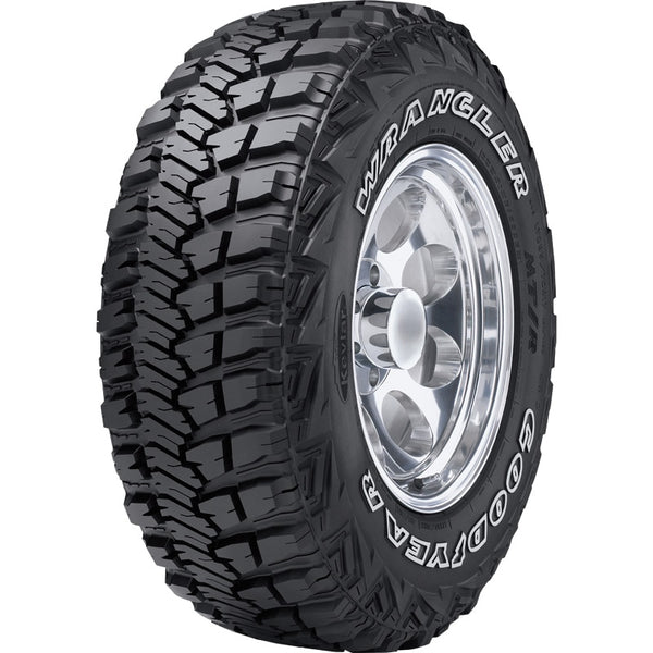 Arriba 67+ imagen 315 70r17 goodyear wrangler mt r kevlar