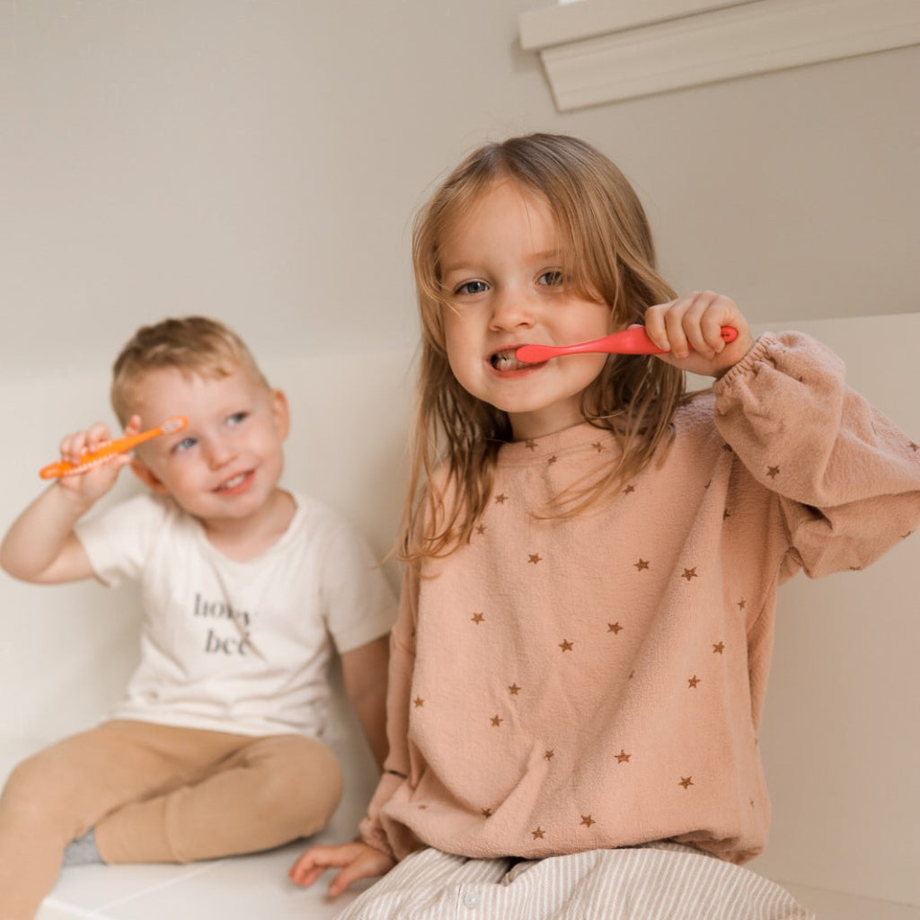 Grin Natural helps kids to like brushing and flossing