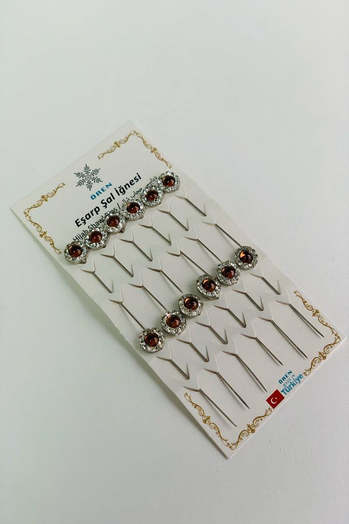 Rukinovi 16Pcs Safety pins,Decorative Hijab pins,2 Boxes Assorted Safety  pins Assorted, Scarf pin for Ladies Girls Clothing Dress Decoration