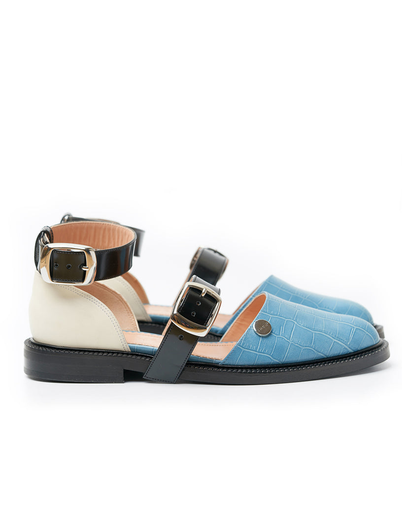 Blue Powder Closed Toe Sandals – I N C H 2