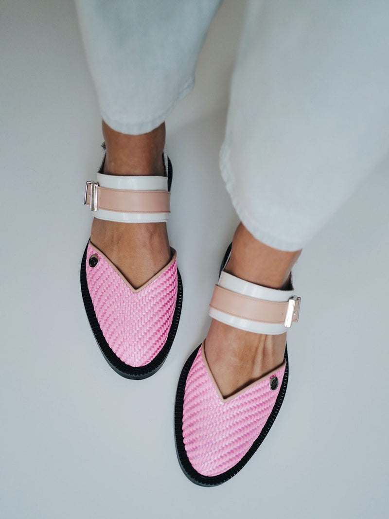 Sweet Pink Closed Toe Sandals – I N C H 2