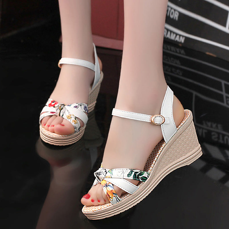 casual wedge shoes