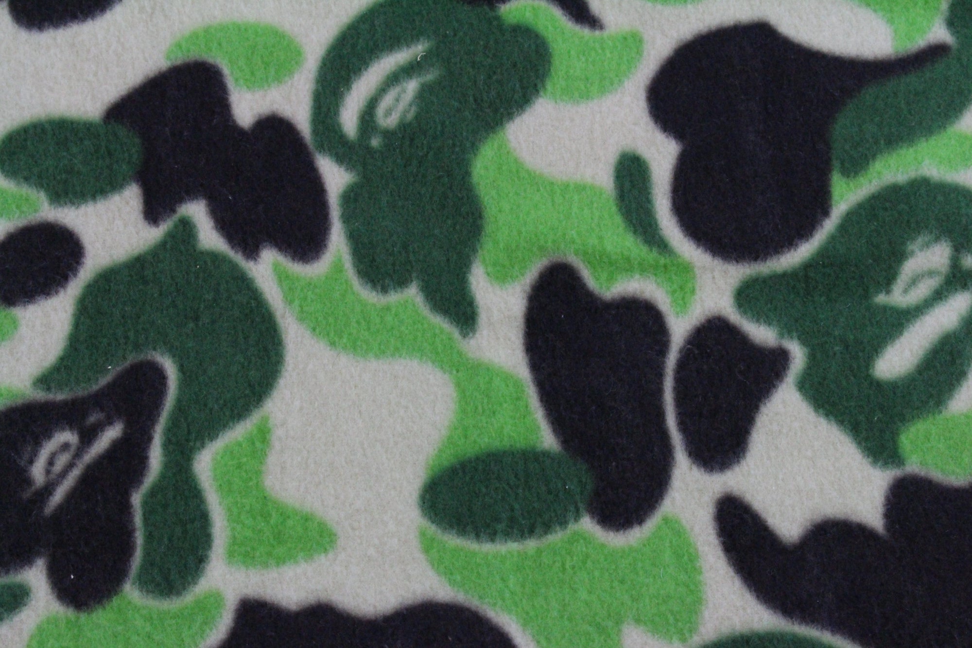 Bape ABC Green Camo Fleece Blanket | SARUUK