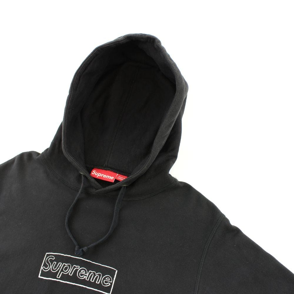 black supreme logo hoodie