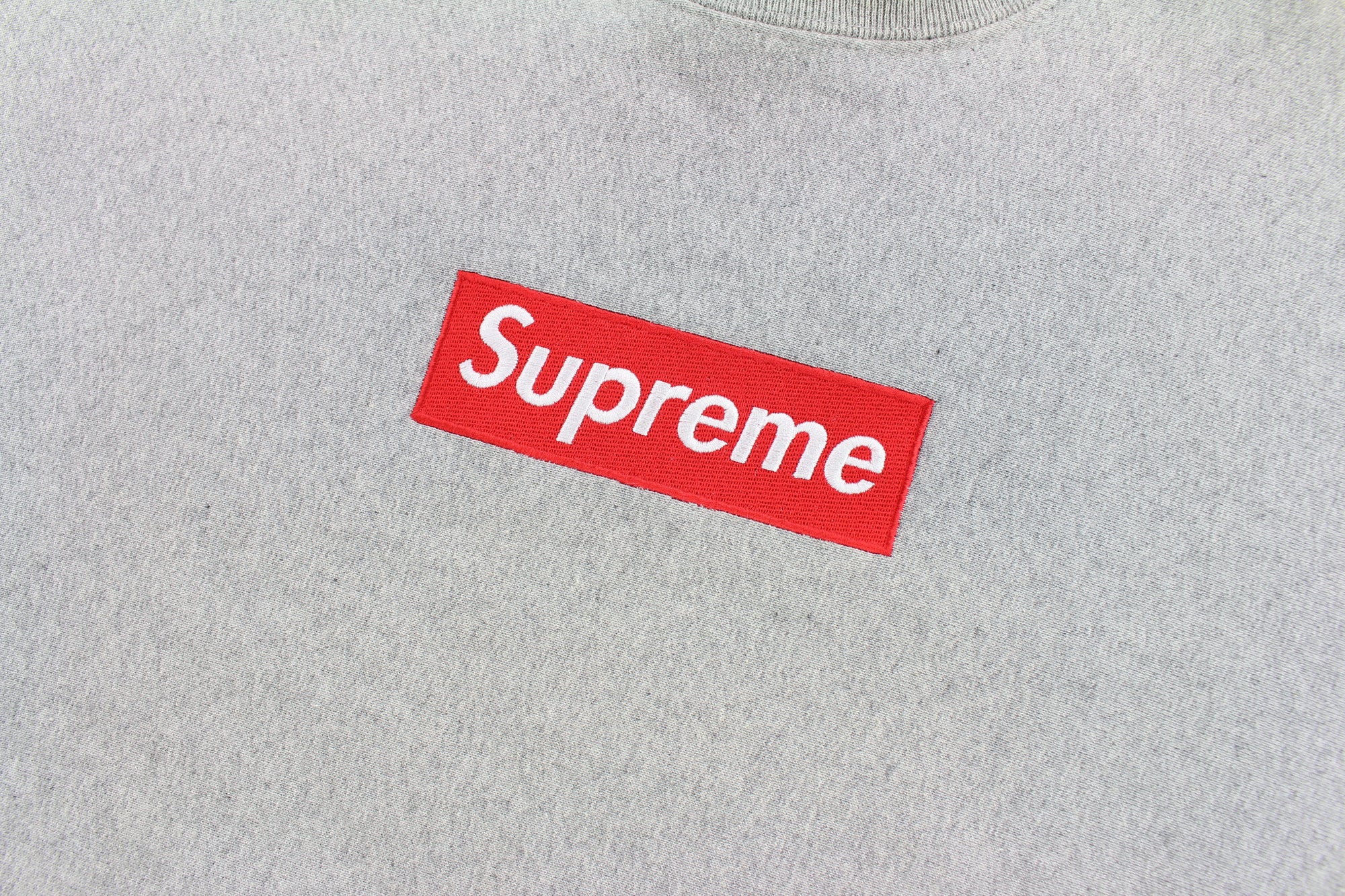 Supreme Red Box Logo Crewneck Grey | SaruGeneral