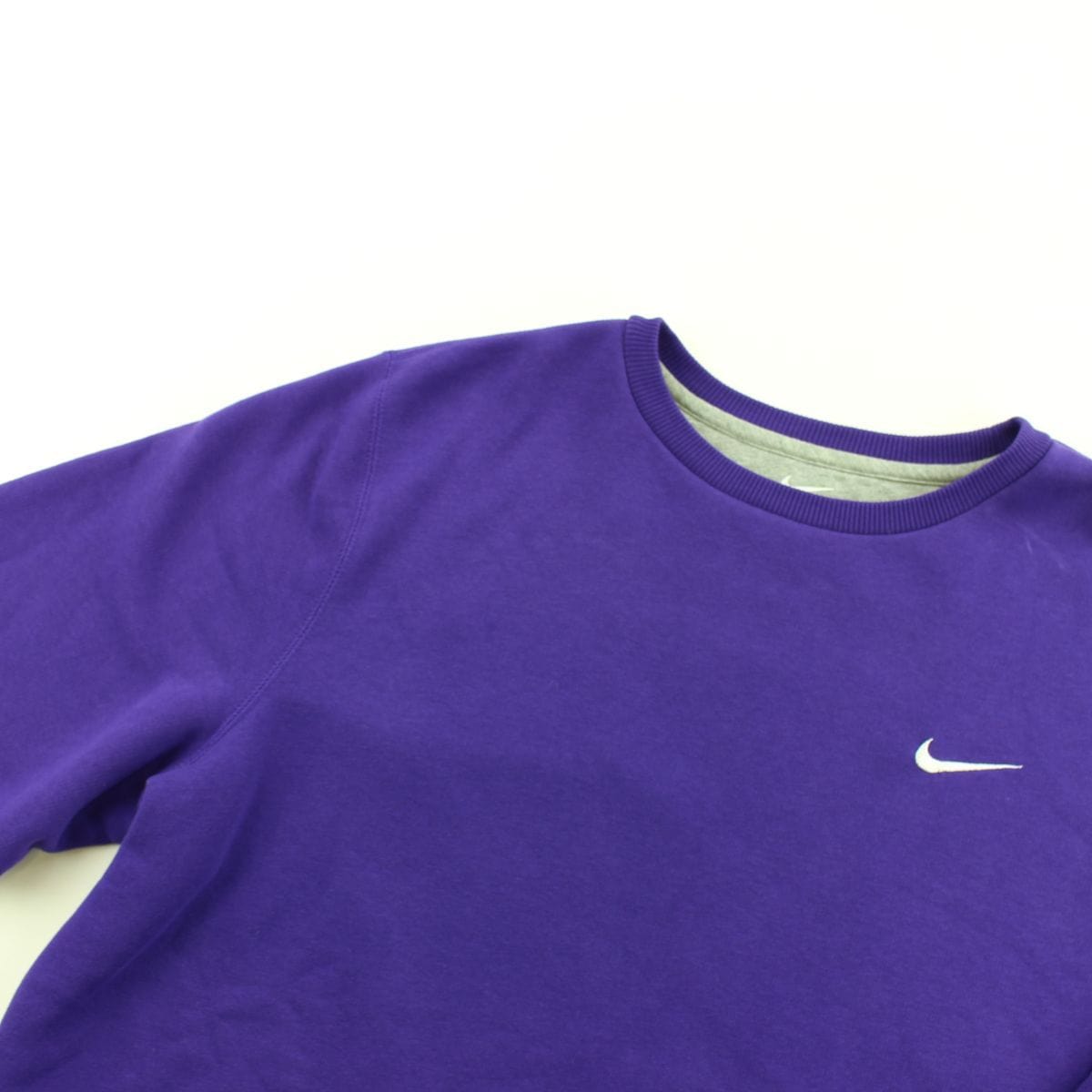 nike purple crew neck