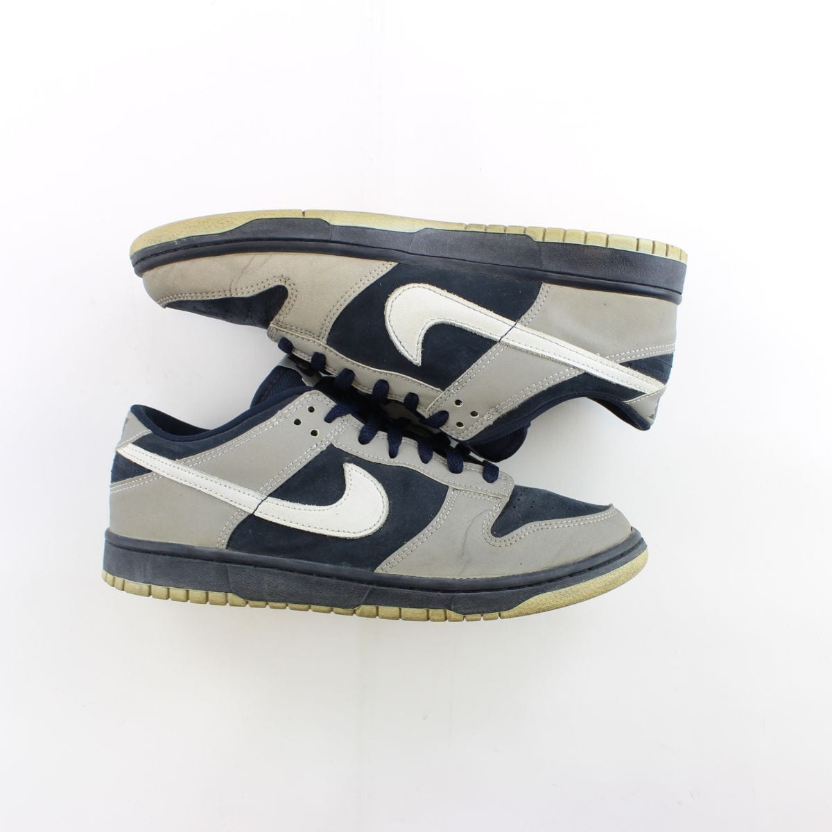 Nike SB Dunk Low reflective obsidian 