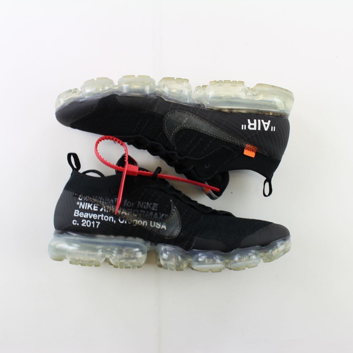 vapormax offwhites