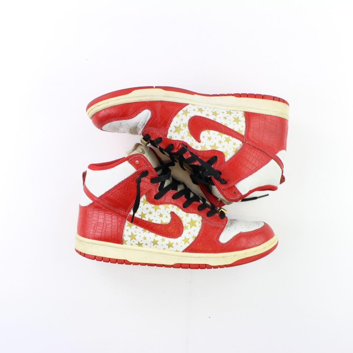 supreme nike sb red