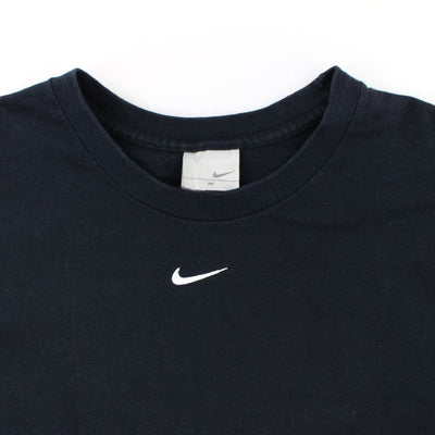 nike small swoosh t shirt