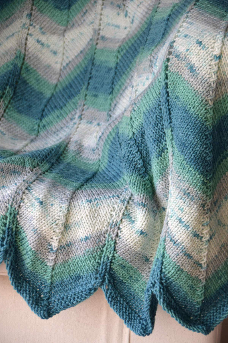 Beachcomber Blanket – Universal Yarn