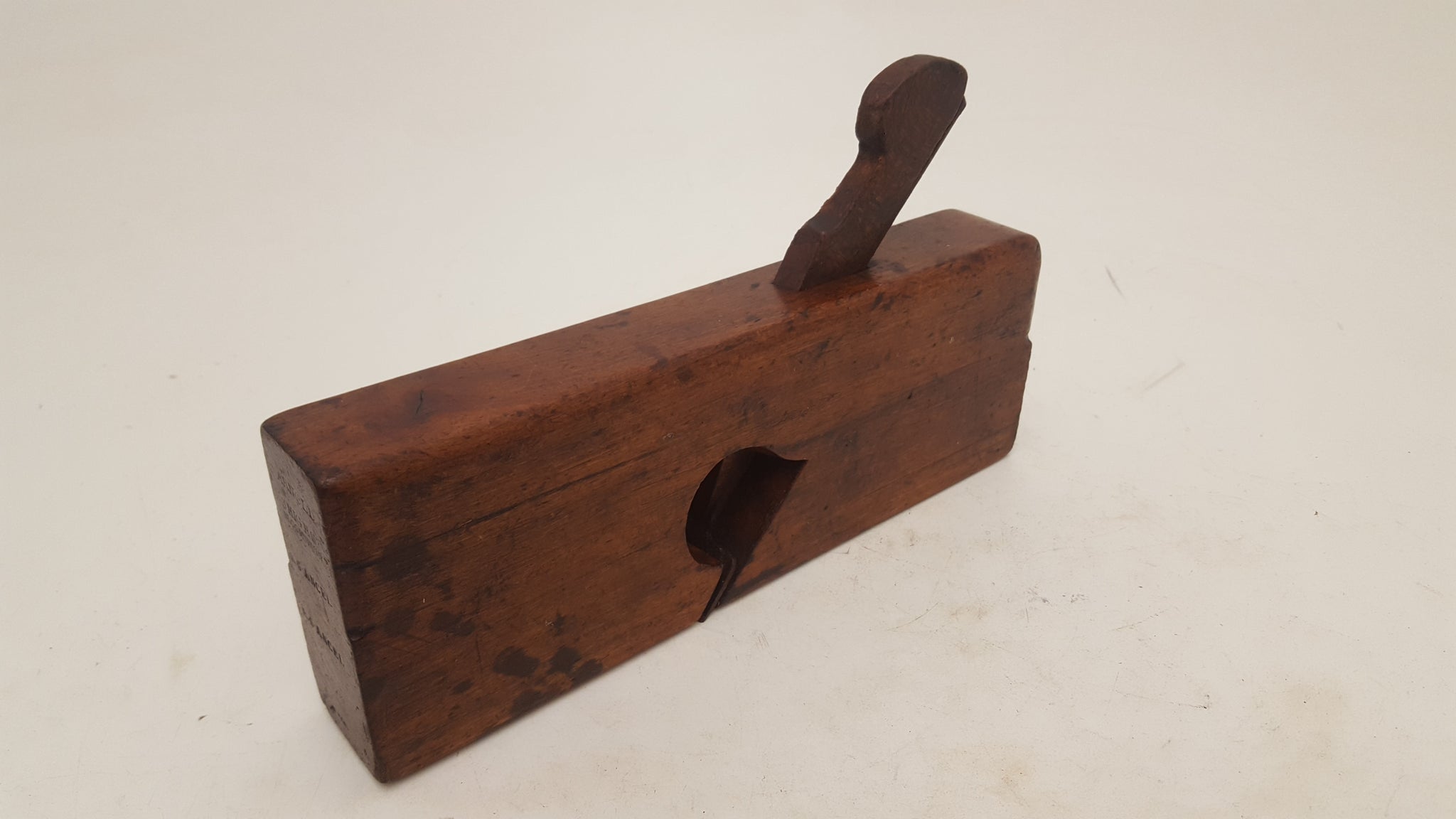 9-1-4-x-1-1-2-arnold-skewed-wooden-rebate-plane-24702-the-vintage