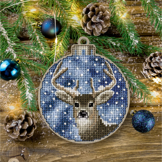 Wonderland ~ Red Christmas Ball Cross Stitch Ornament Kit FLW-021