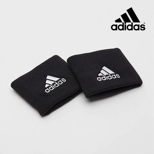 adidas wristband