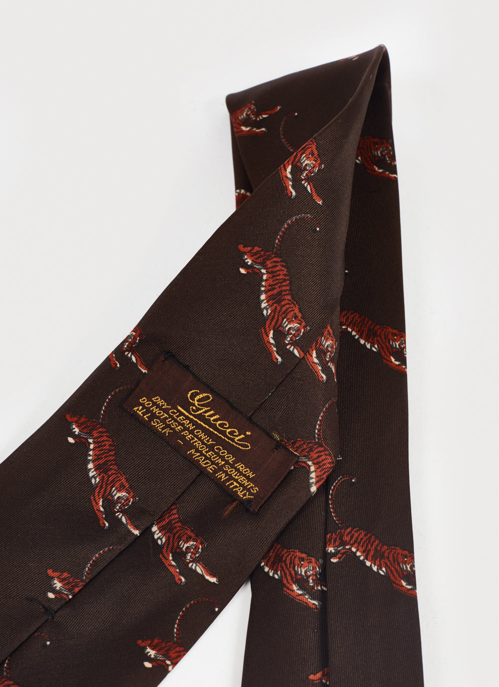 Vintage Gucci Pouncing Tiger Necktie