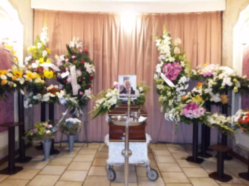 Nighttime Funeral Ceremonies: Meaningful Ideas and Considerations – Titan  Casket