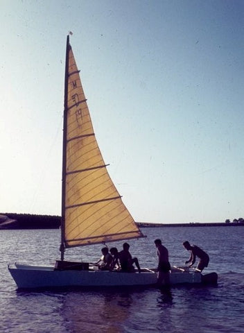 foiling viper catamaran