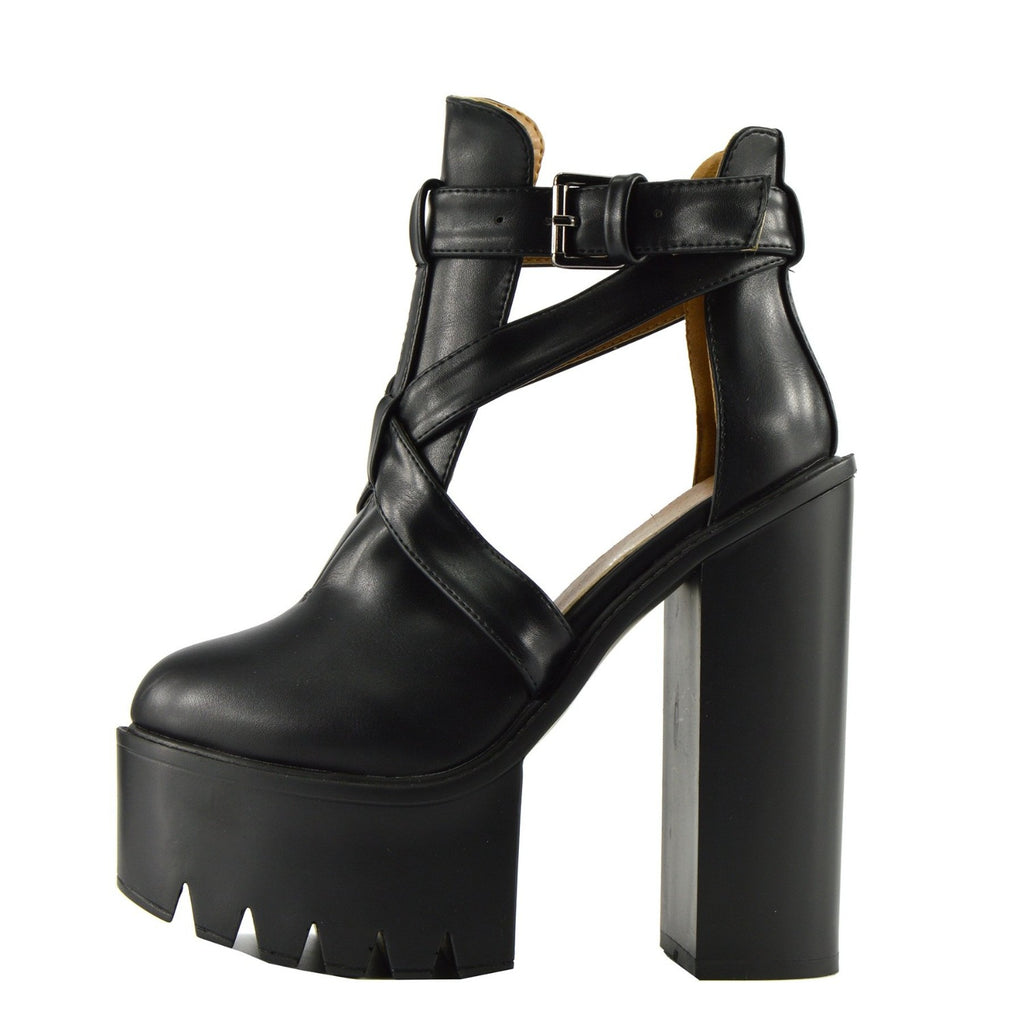 Robyn Cut Out Buckle Cleated Platform 
