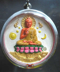 Amulette du bouddha sakyamouni.